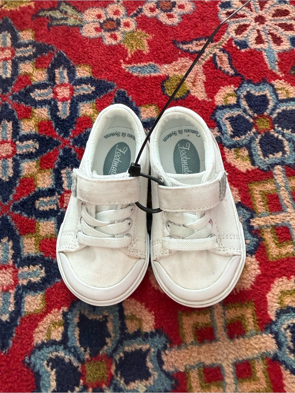 FootMates White Canvas Hook-and-Loop Kids Sneakers